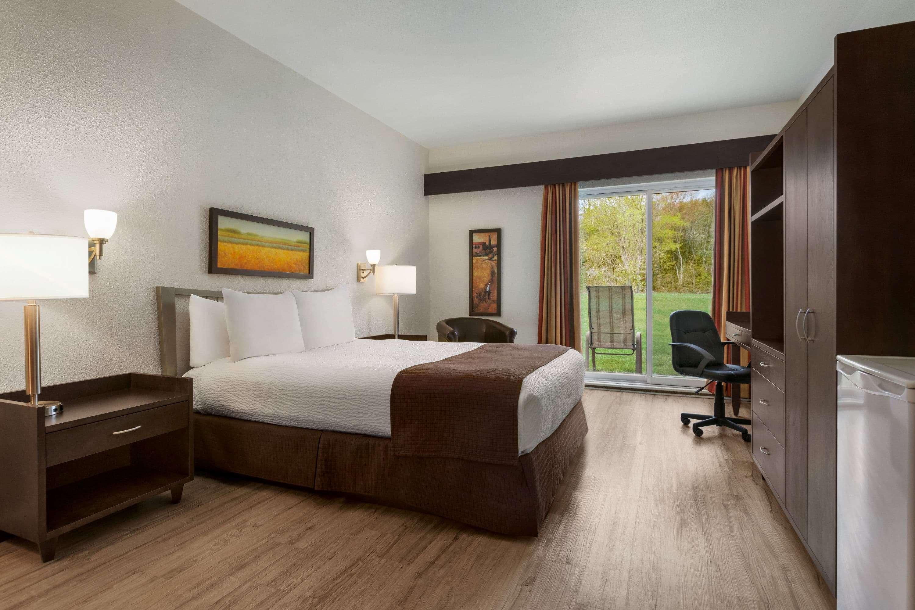 Days Inn By Wyndham Montmagny Zewnętrze zdjęcie