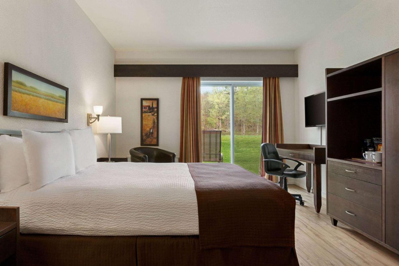 Days Inn By Wyndham Montmagny Zewnętrze zdjęcie